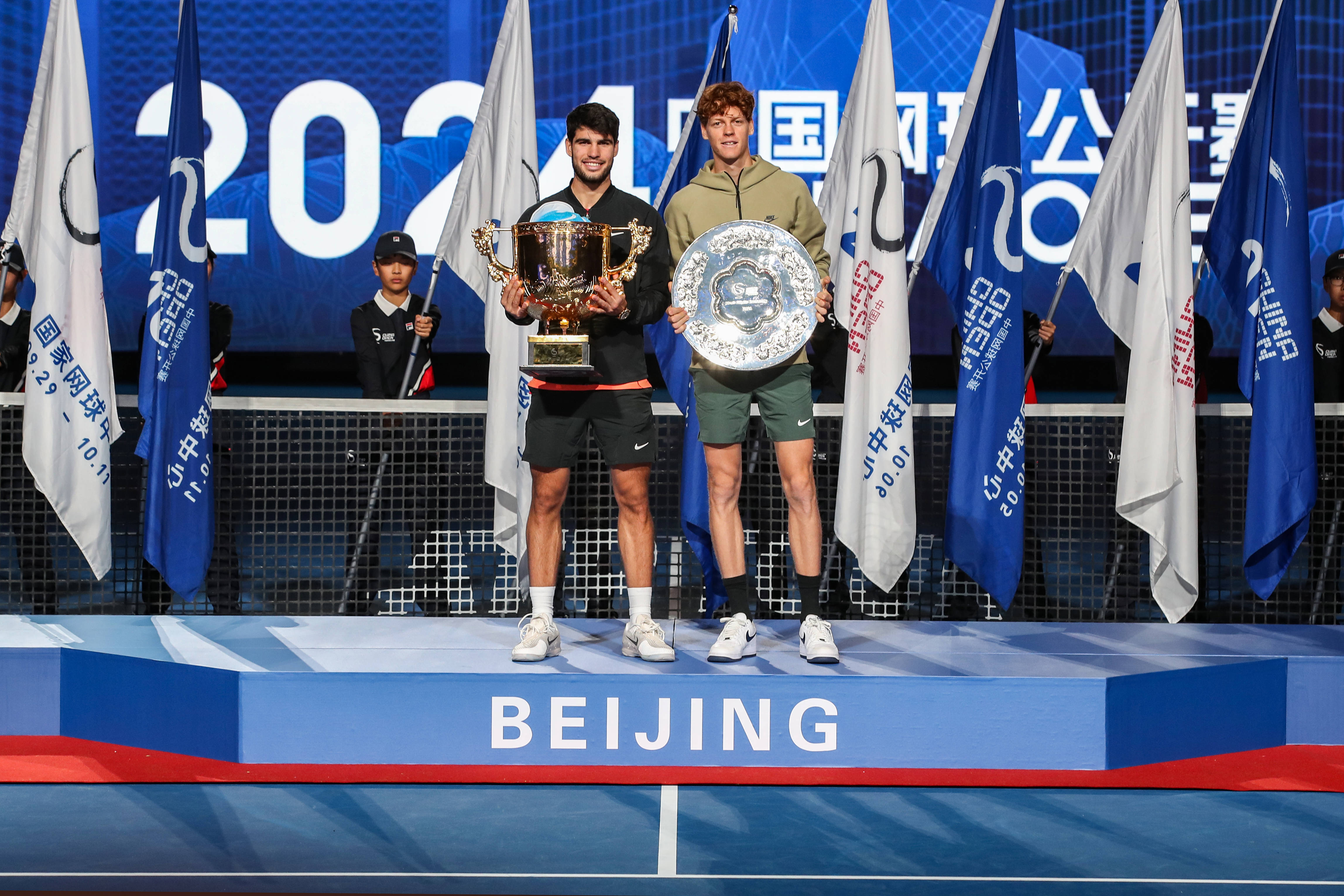世俱杯2025-关于卫冕冠军再度封王！球队连取几胜，稳坐榜首之位！的信息